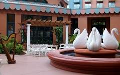 Disney Swan West Courtyard